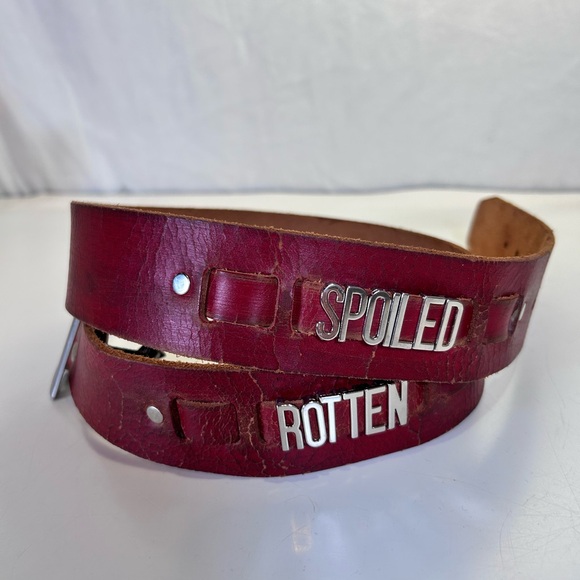 Vintage Brave Beltworks “Spoiled Rotten” Distressed Red Leather Y2K Belt Size 34 - Picture 1 of 16